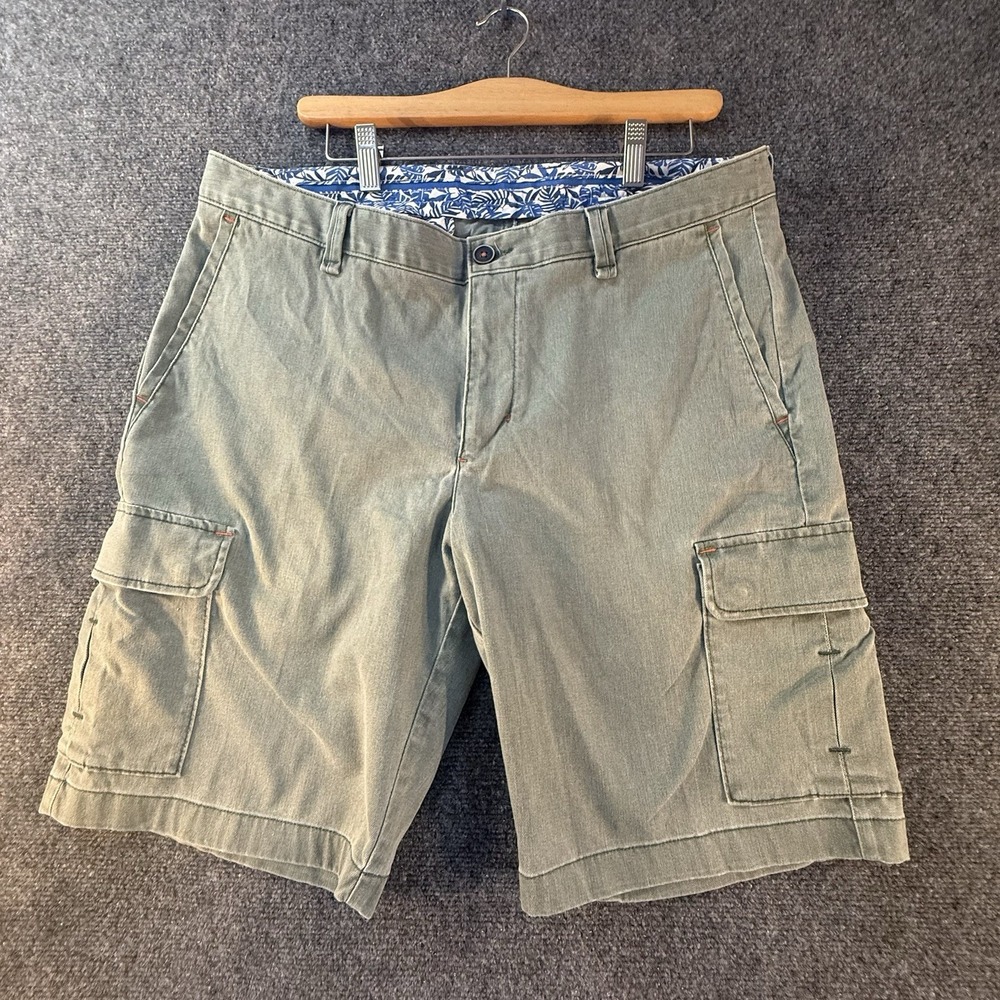 Tommy Bahama Cargo Shorts Mens 35 Green Stretch Cotton‎ Flat Front Casual